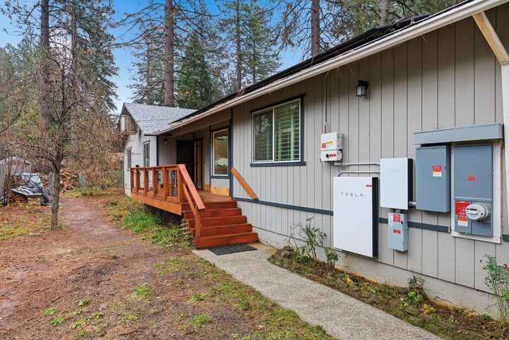 Property Photo:  5855 Pine Street  CA 95631 