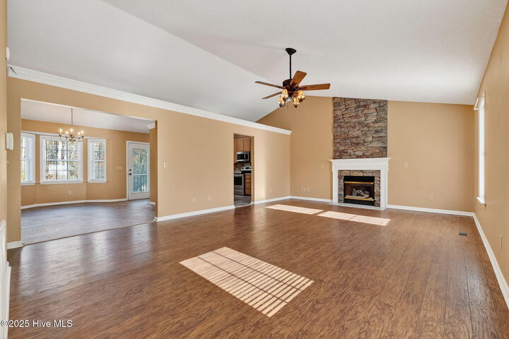 Property Photo: 215 Nelson Court NC 27520