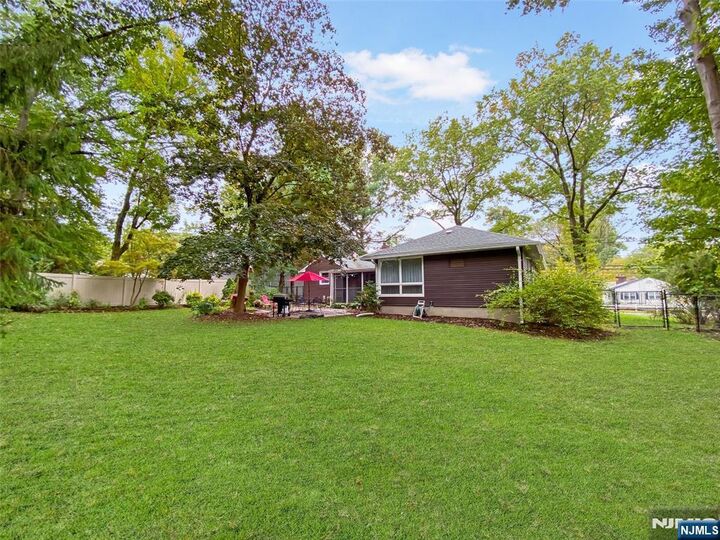 Property Photo:  928 Oradell Avenue  NJ 07649 