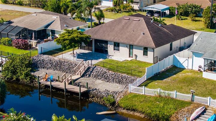 Property Photo:  27296 High Seas Ln  FL 34135 