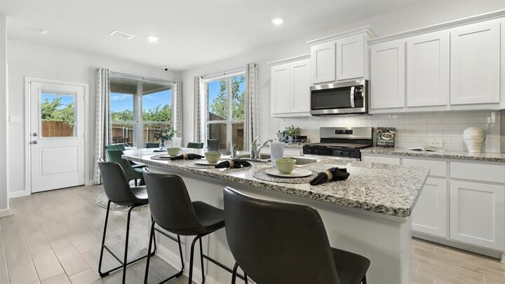 Property Photo: 313 Potato Street TX 76059