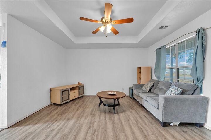 Property Photo: 108 S Brandon Street AR 72745