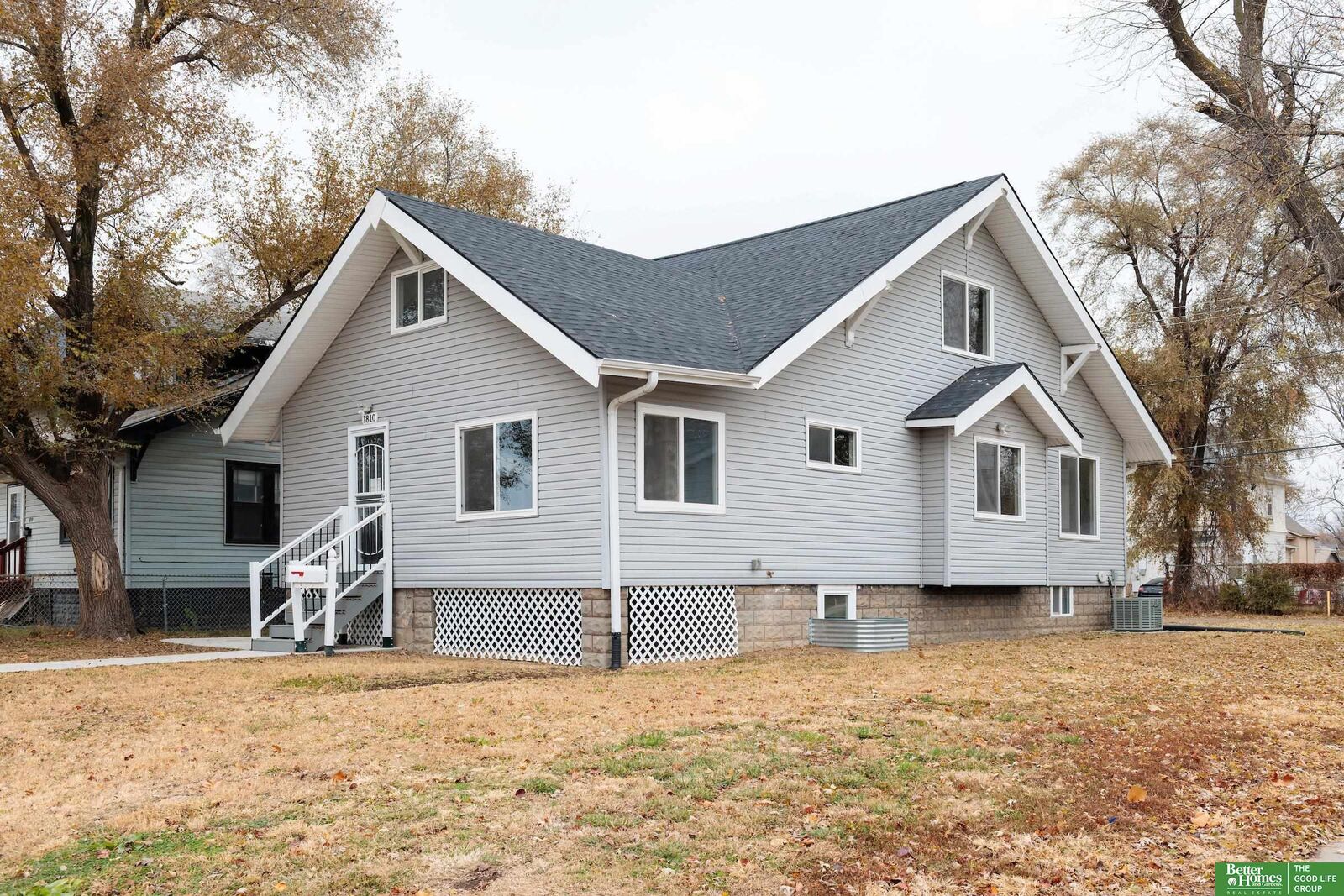 Property Photo: 1810 Locust Street NE 68110