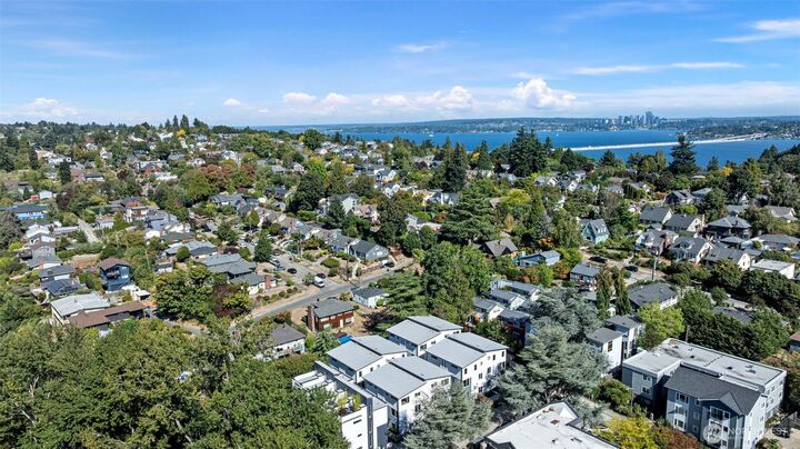 2523  29th Avenue S B  Seattle WA 98144 photo