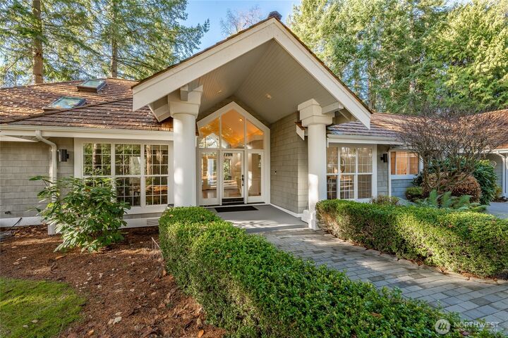 Property Photo:  5555  Sandpiper Lane  WA 98230 