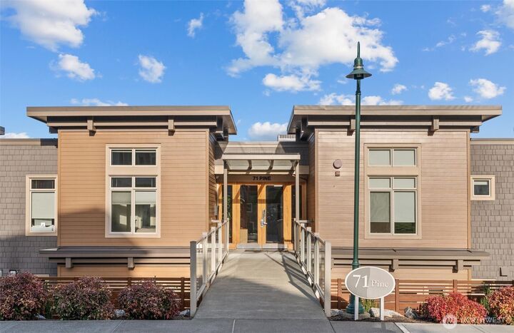 71  Pine Street 212  Edmonds WA 98020 photo