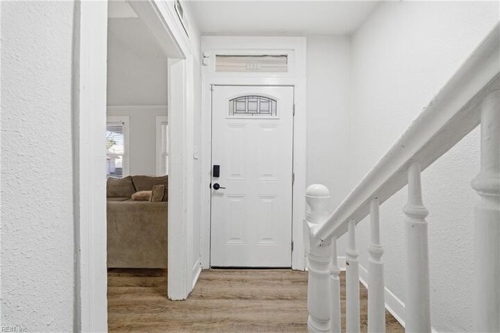 Property Photo:  2025 Holladay St  VA 23704 