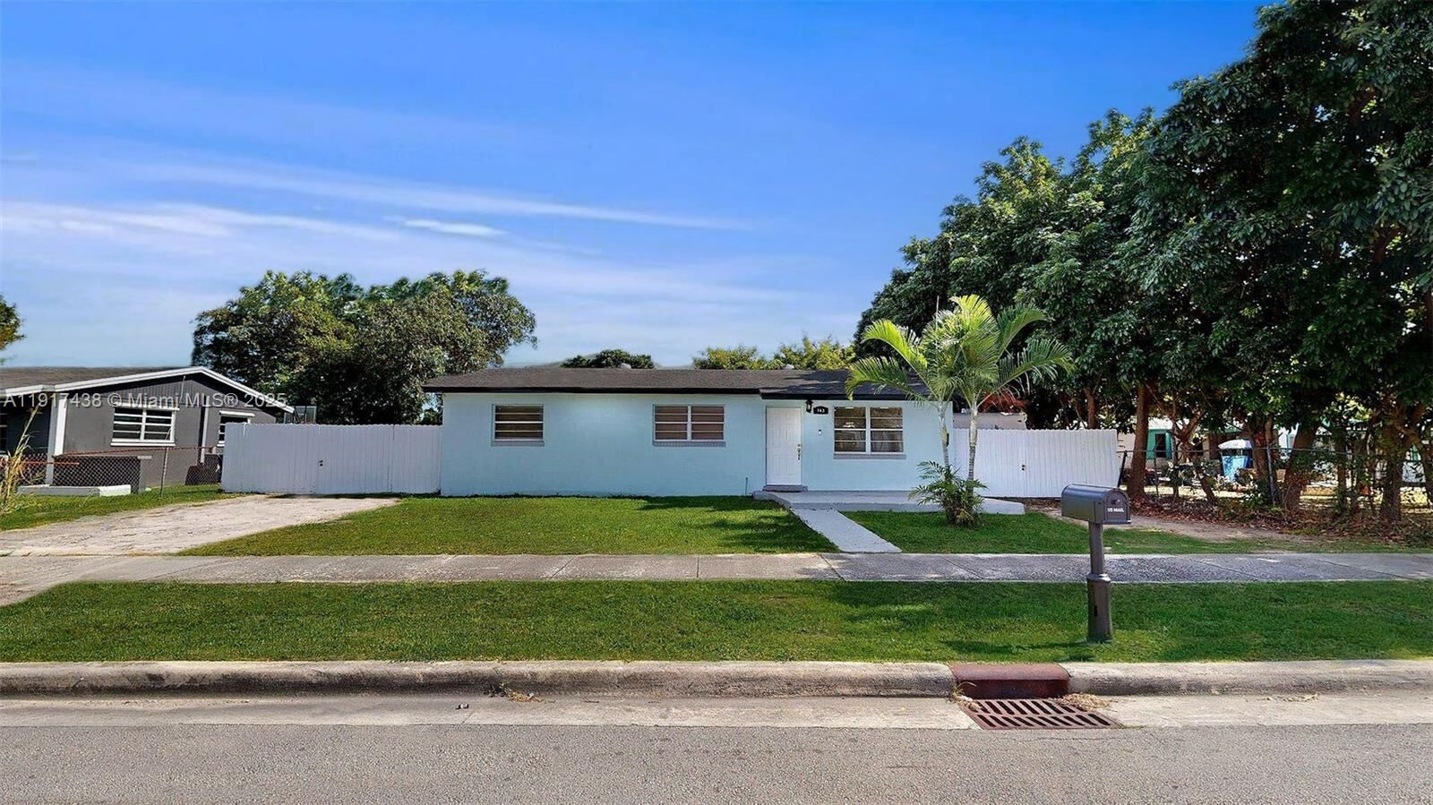 Property Photo: 743 NW 7th Ave FL 33034