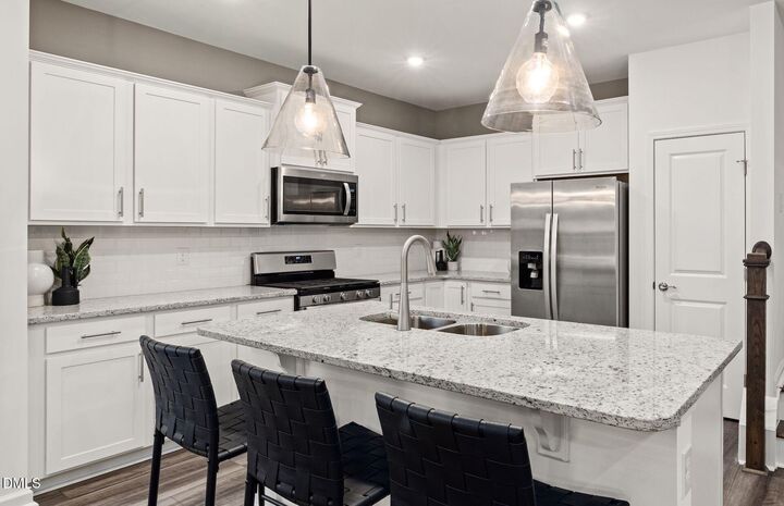 Property Photo:  5013 Reader Way  NC 27703 