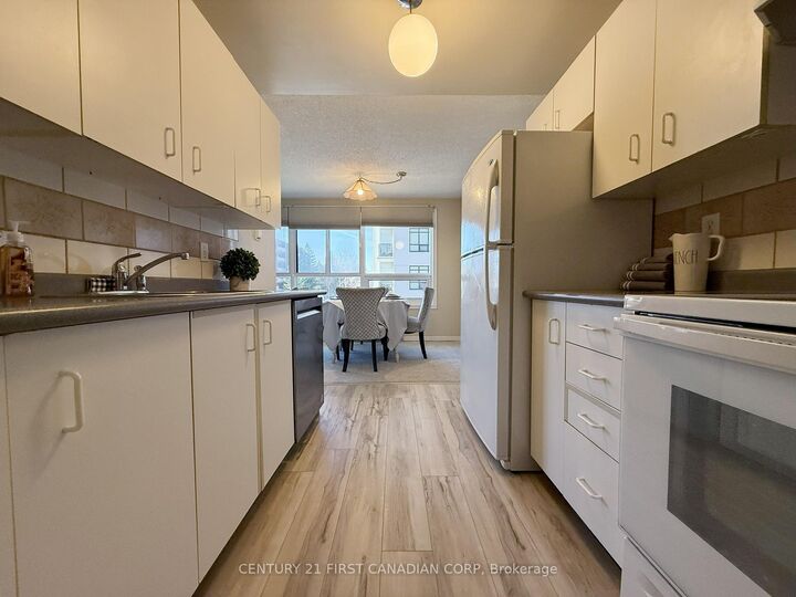 Property Photo:  95 Baseline Road W 309  ON N6J 4X3 