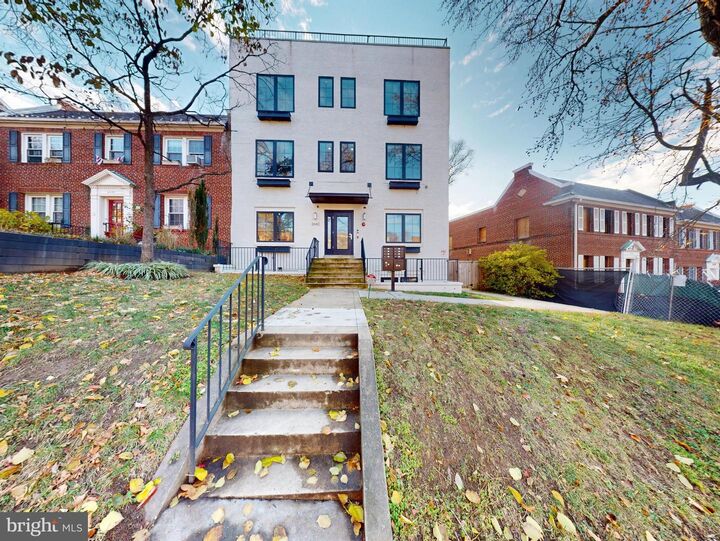 Property Photo:  2642 39th Street NW 2  DC 20007 