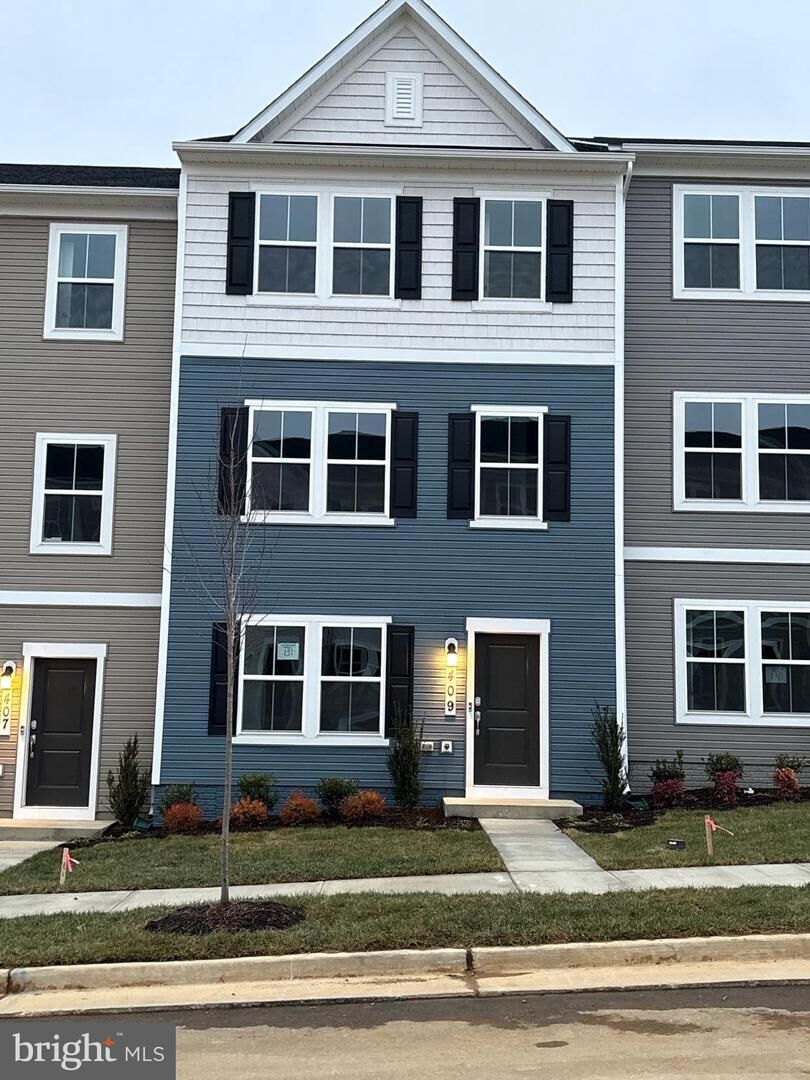 Property Photo:  409 18th Ave  WV 25438 