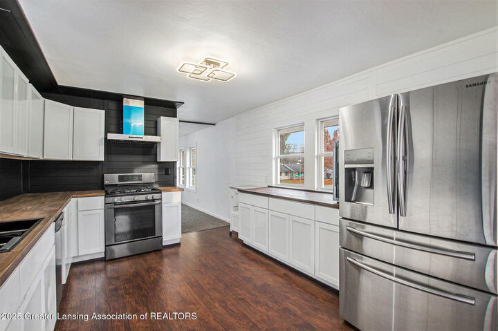 Property Photo:  3614 Cooley Drive  MI 48911 