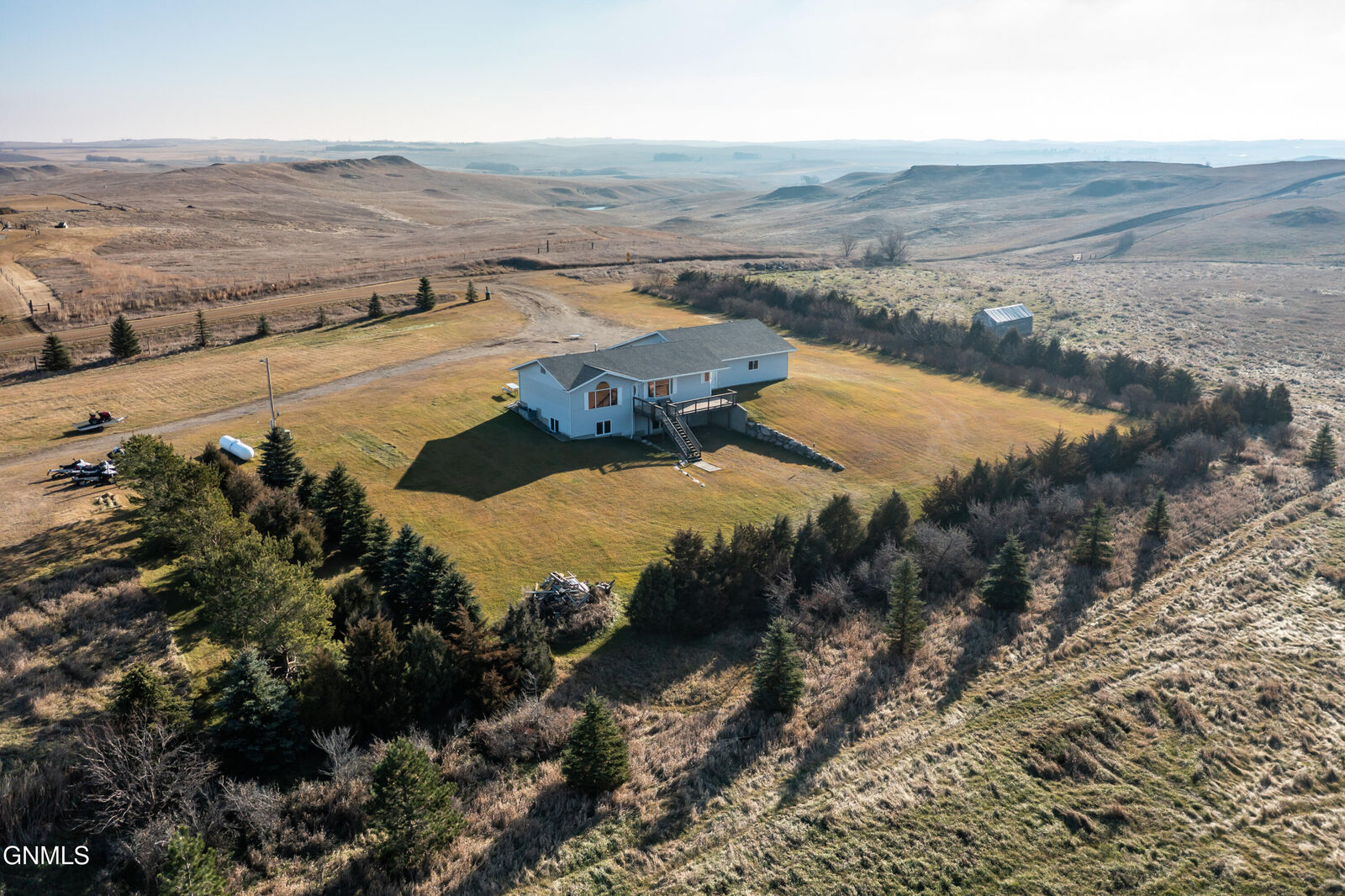 Property Photo:  17822 52 Street NE  ND 58521 