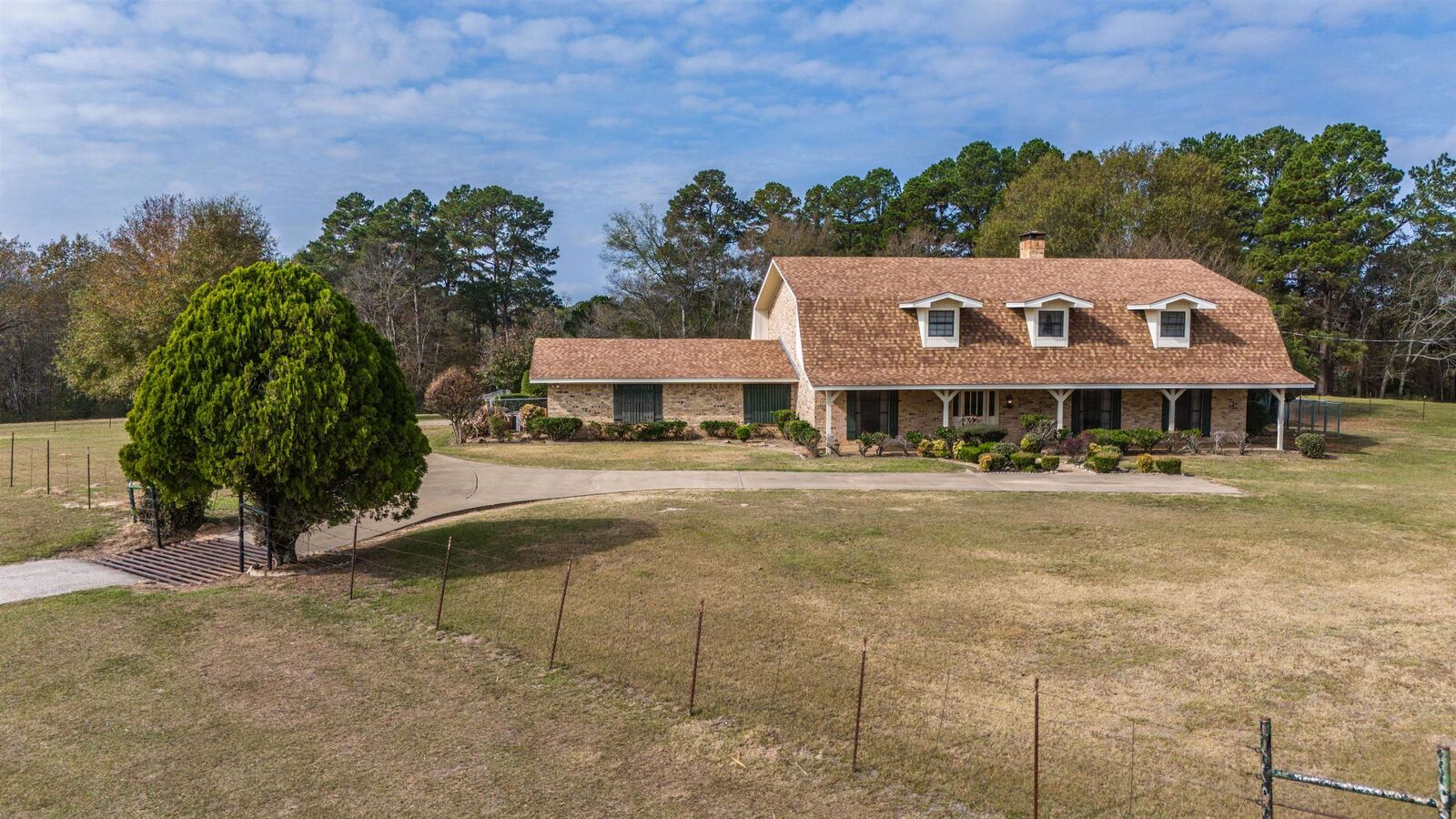 Property Photo: 837 Bertha Jackson Rd TX 75670