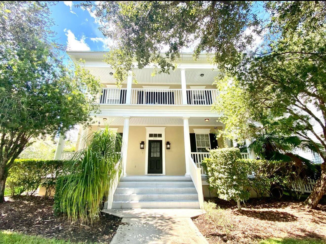 Property Photo: 823 Oak Shadows Road FL 34747