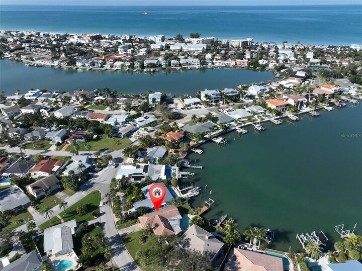 Property Photo:  410 Harbor Drive N  FL 33785 