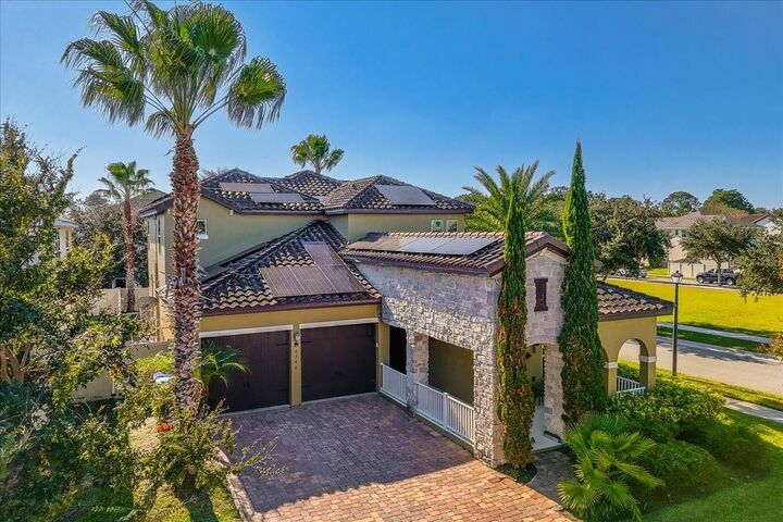 Property Photo:  8746 Crescendo Avenue  FL 34786 