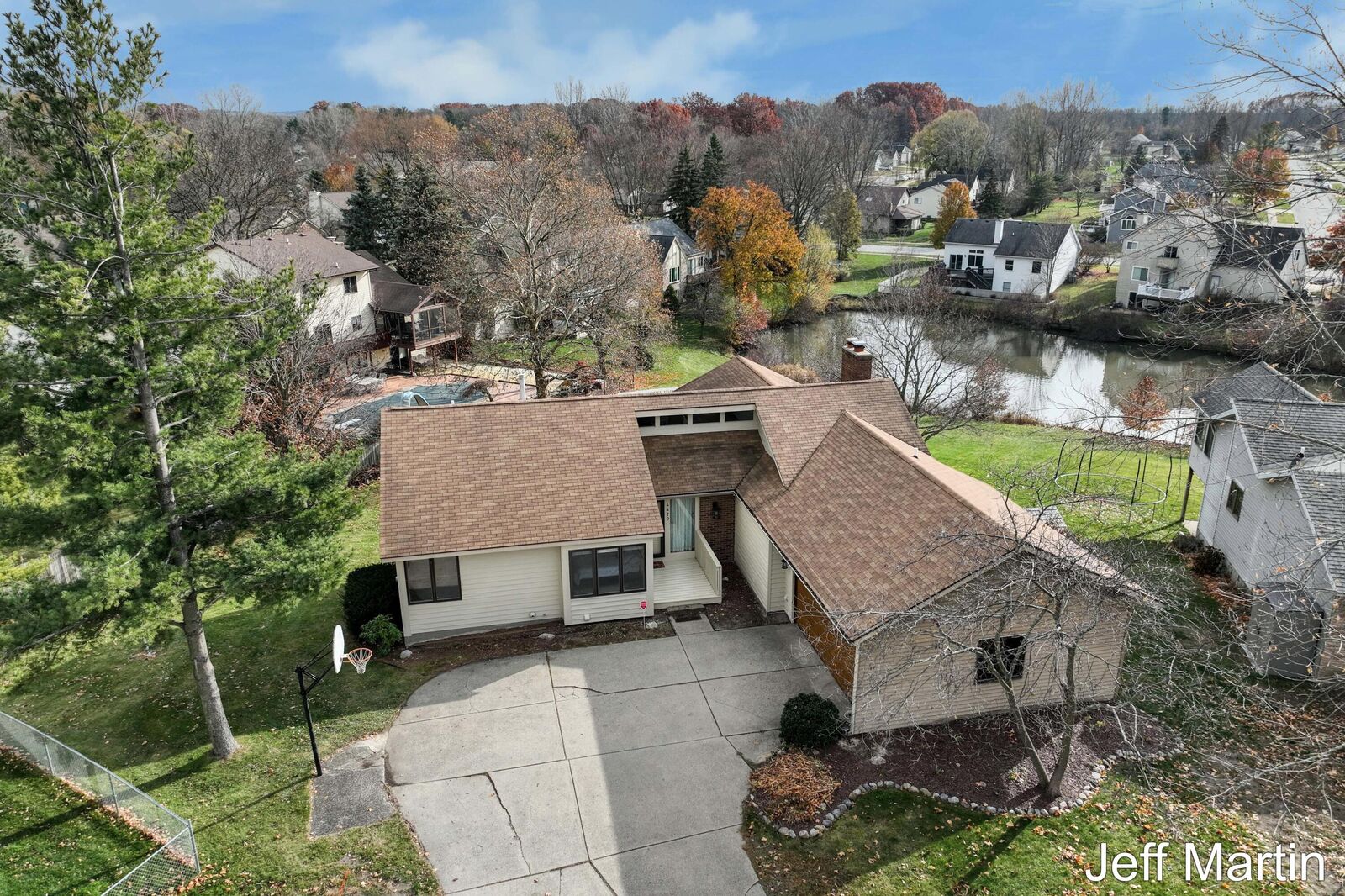 Property Photo:  4470 Wintergreen Drive SE  MI 49512 