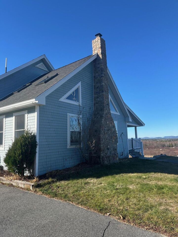 Property Photo: 185 Dyer'S Bay Road ME 04680