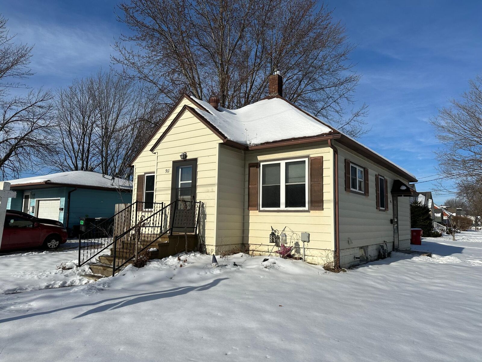 Property Photo: 911 12th Street SE MN 55904