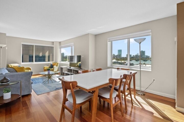 Property Photo:  10 Museum Way 1322  MA 02141 