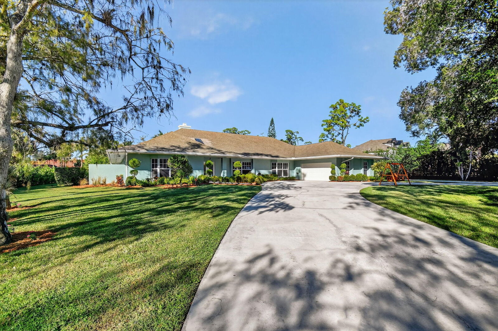Property Photo:  13172 Doubletree Circle  FL 33414 