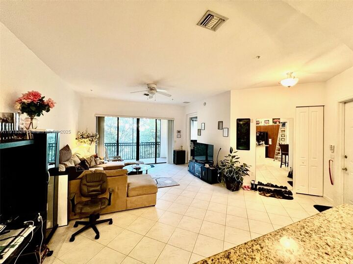 Property Photo:  2901 NW 126th Ave 2-415  FL 33323 
