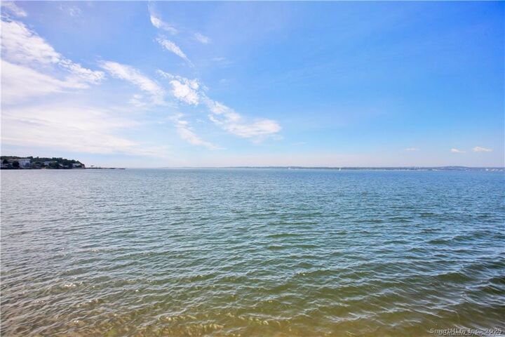 Property Photo:  75 Townsend Avenue  CT 06512 