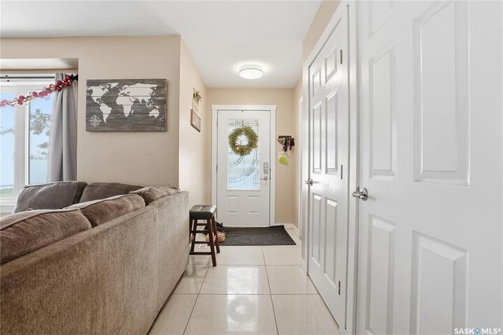 Property Photo: 3005 1st Avenue W SK S0K 4R0