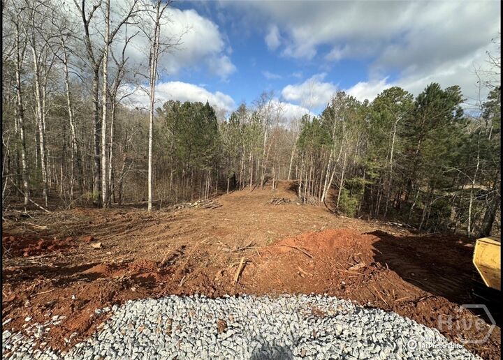 Property Photo: 1698 Shoal Creek Way GA 30621