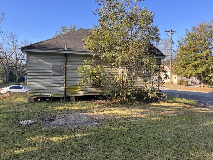 Property Photo:  822 Stevens Street North  GA 31792 
