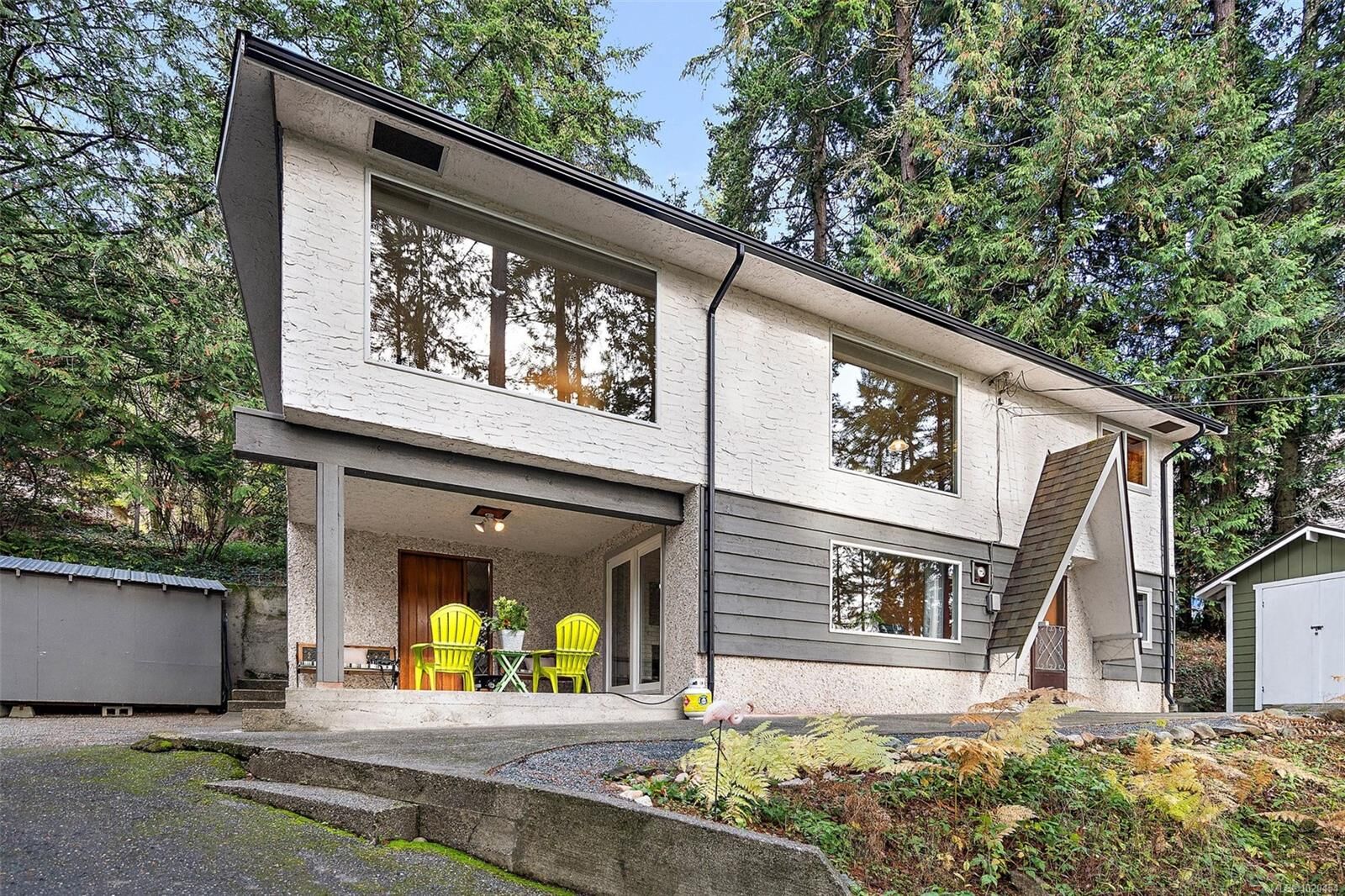 Property Photo:  1186 Laurel Rd  BC V8L 5K8 