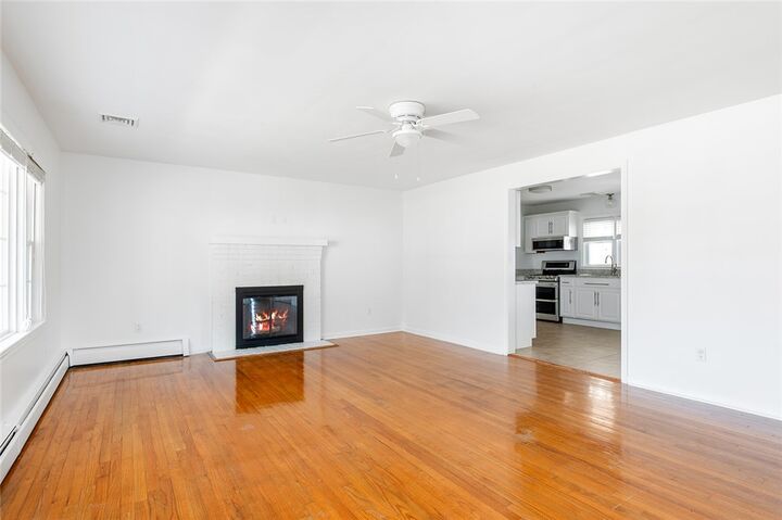 Property Photo:  31 Bayview Drive  VA 23662 