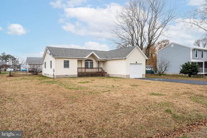 Property Photo:  206 Chapel Of Ease Street  DE 19939 