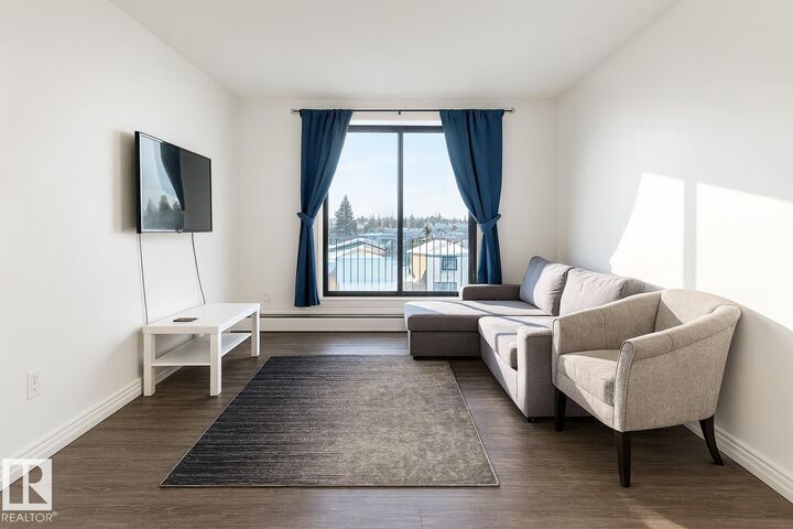 3610 43 Avenue NW 404  Edmonton AB T6L 5T2 photo