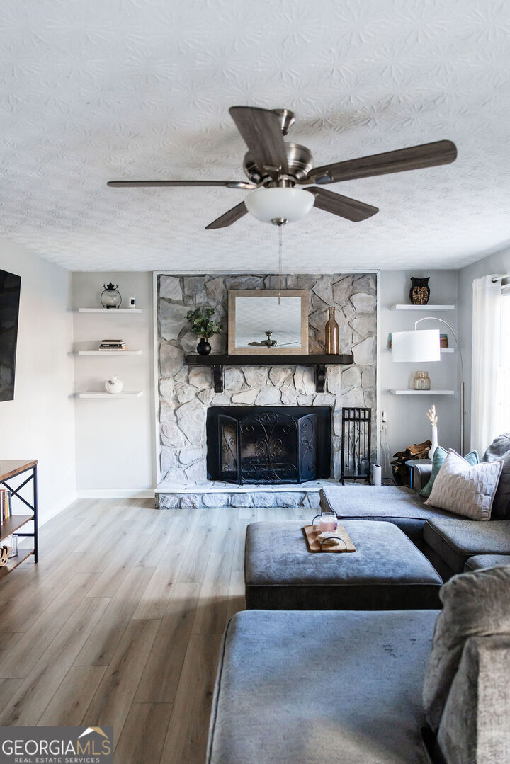 Property Photo:  135 Sequoyah Circle  GA 30115 