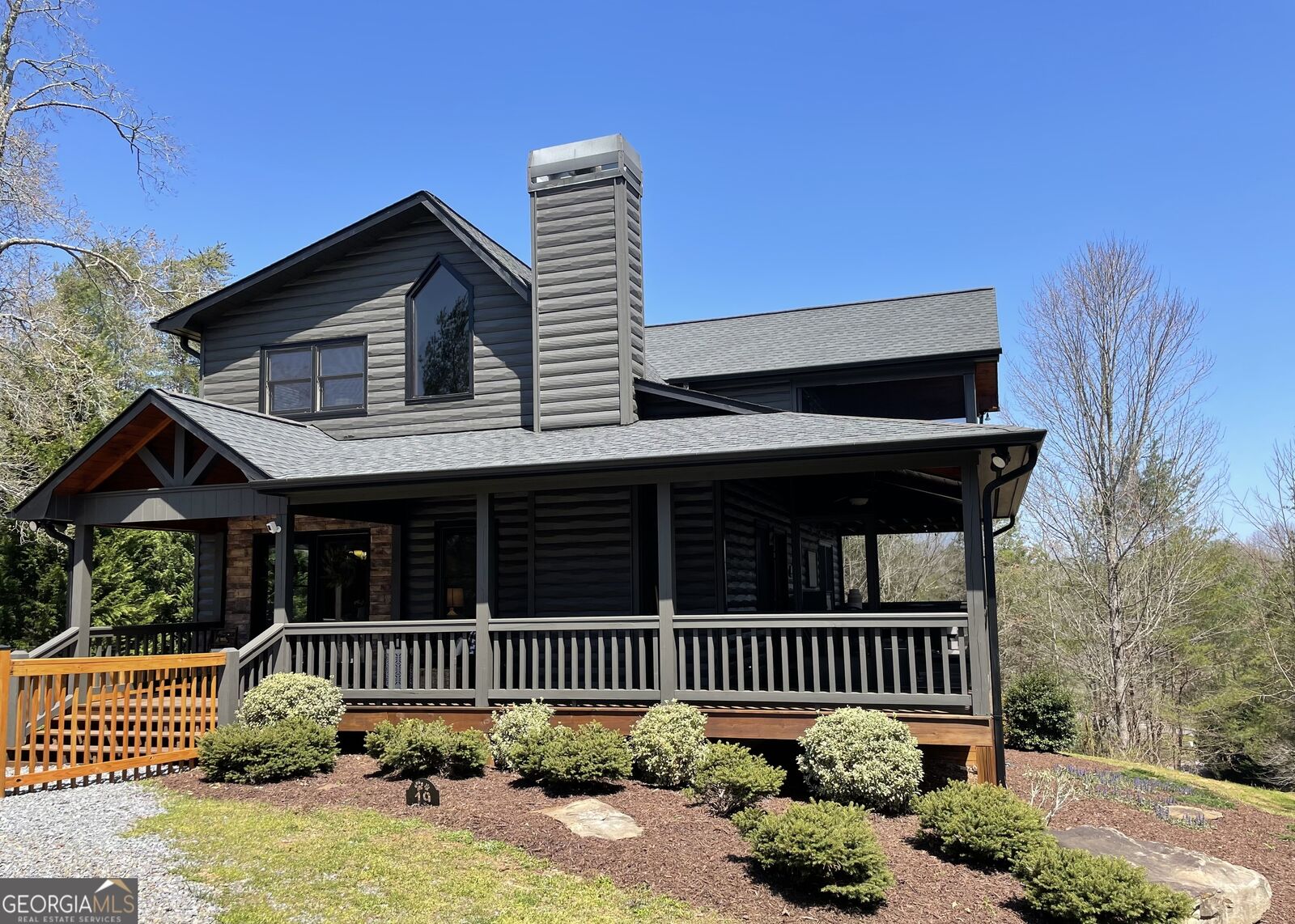 Property Photo: 19 Chestnut Hills Lane GA 30513