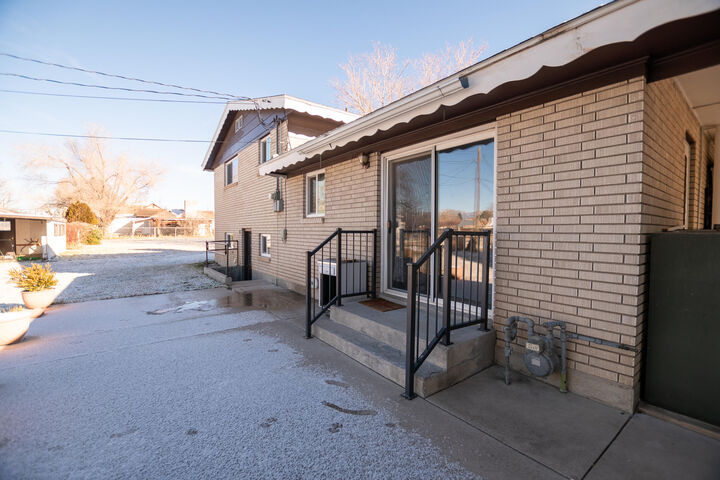 Property Photo: 109 N 200 West UT 84713