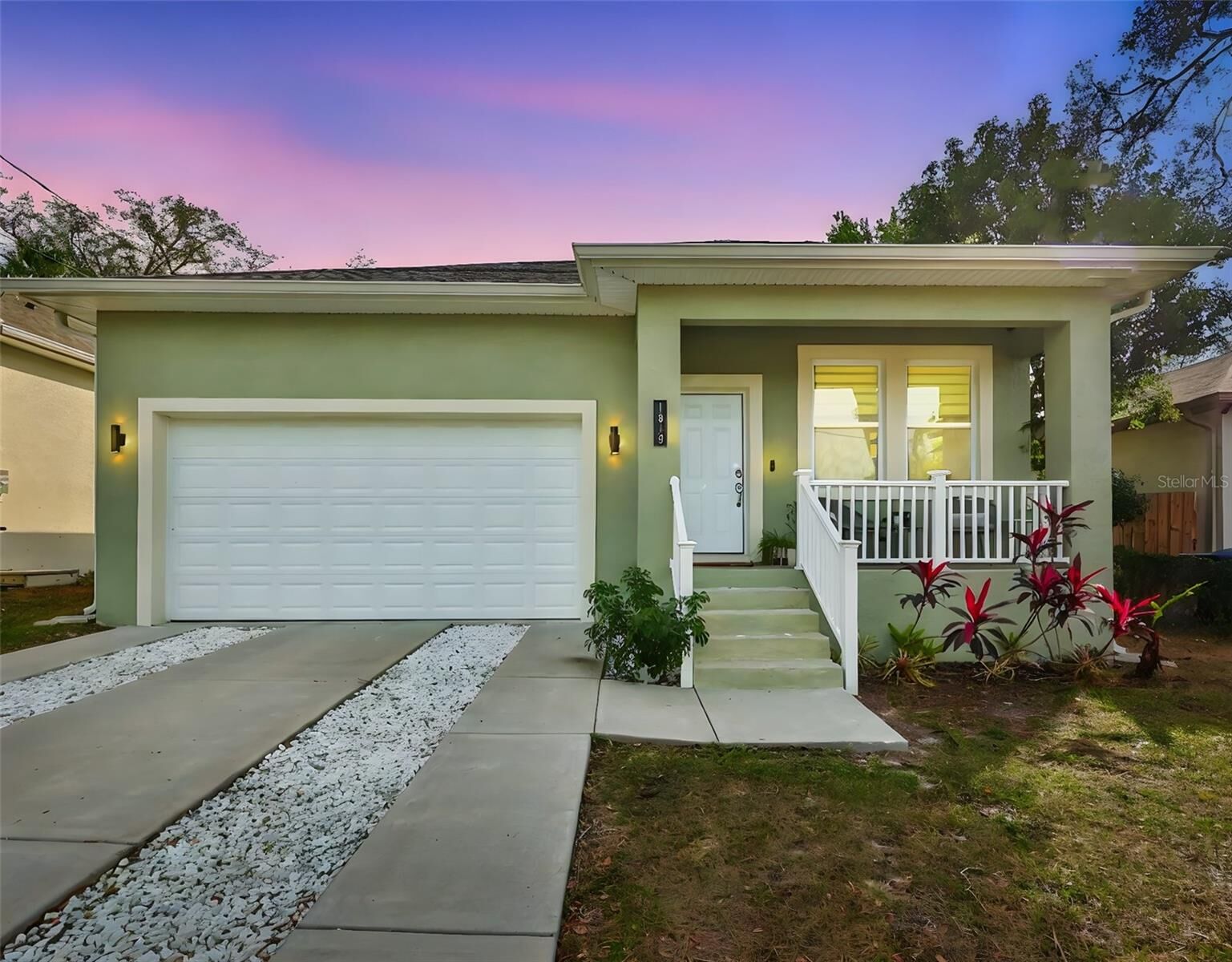 Property Photo:  1819 E Eskimo Avenue  FL 33604 
