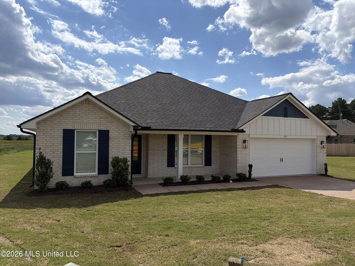 Property Photo:  109 Red Bird Cove  MS 38668 