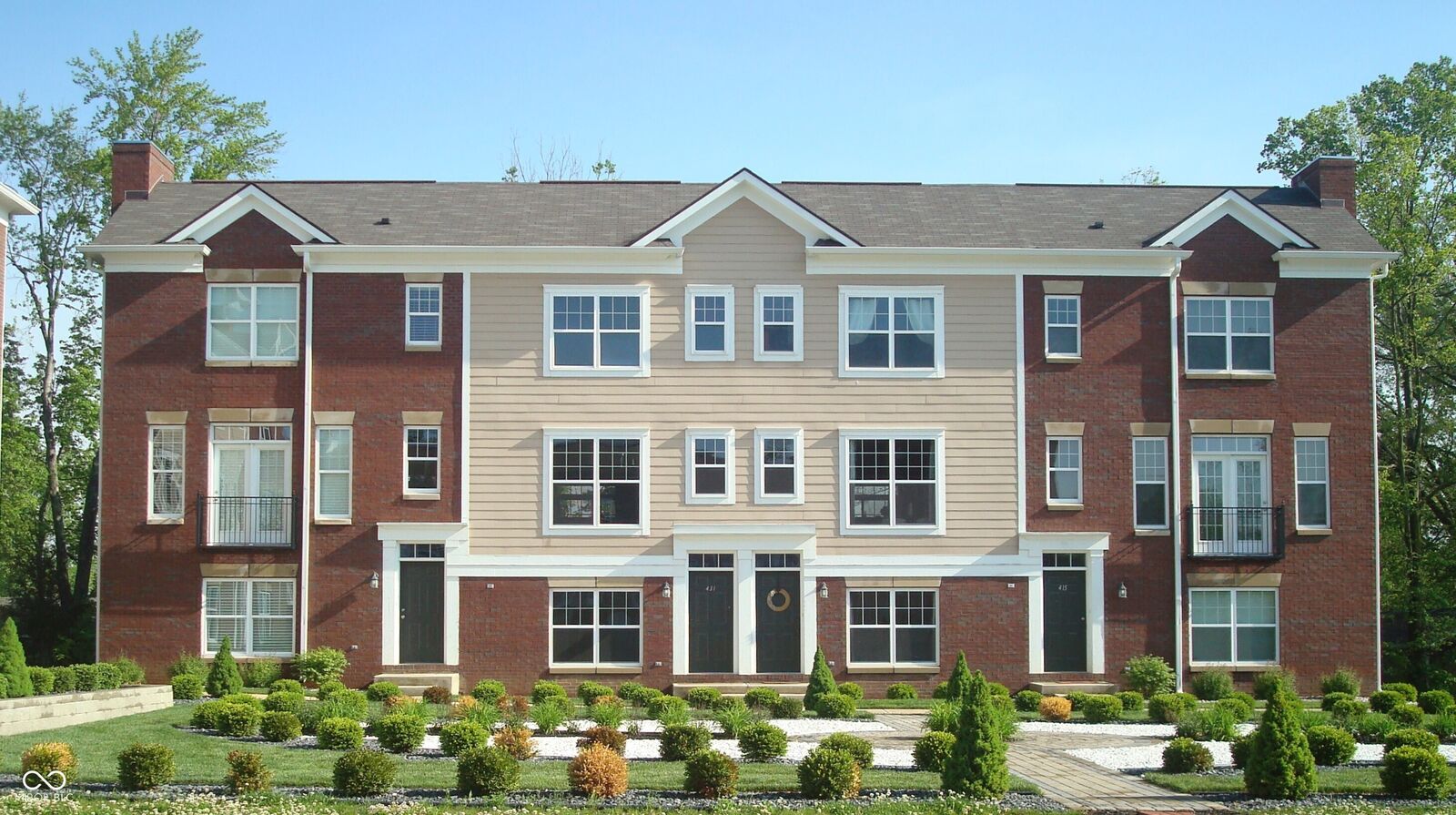 Property Photo:  428 Neuman Way  IN 46032 