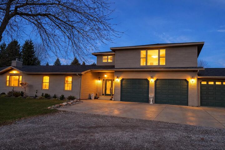 Property Photo:  3815 Roehrs Road  MI 48612 