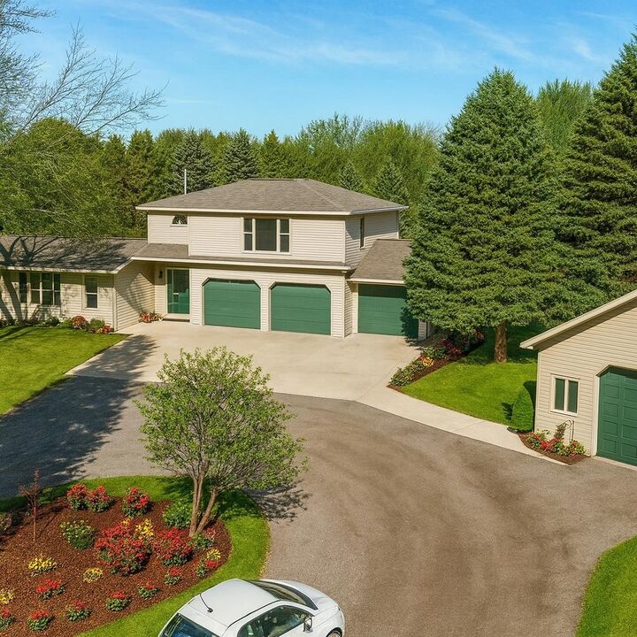 Property Photo: 3815 Roehrs Road MI 48612