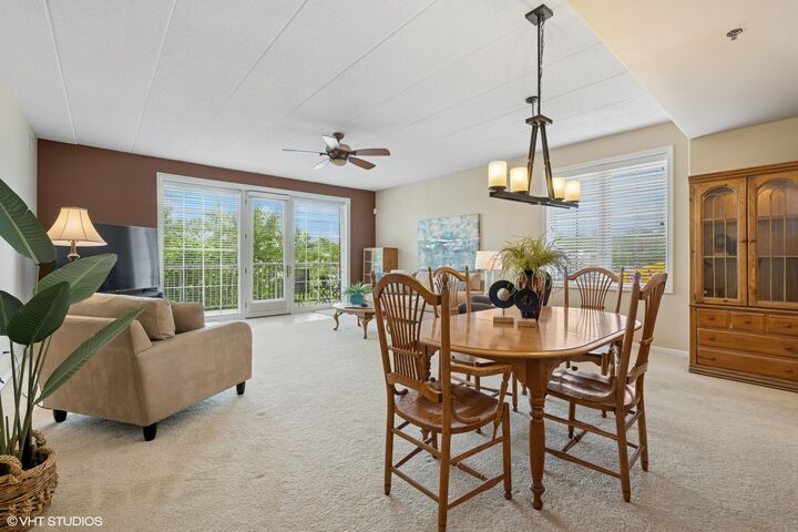 Property Photo:  541 N Hough Street 205  IL 60010 