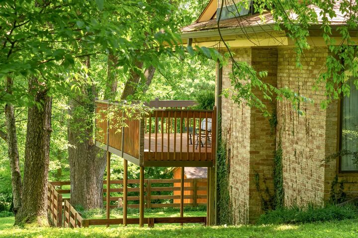 Property Photo:  706 Washington Ave  TN 38474 