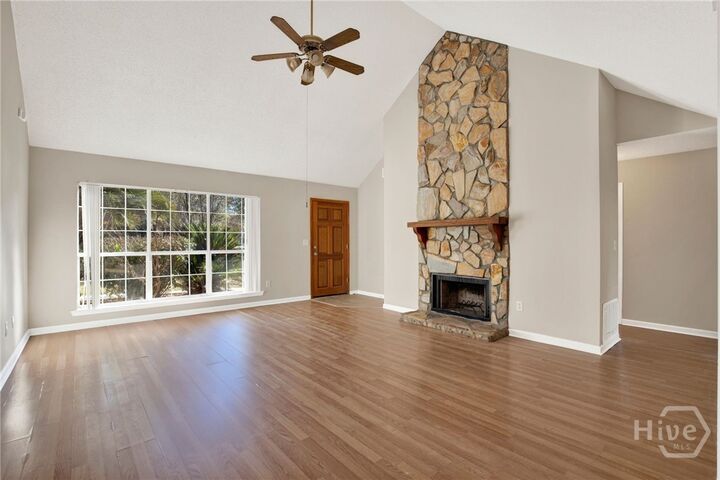 Property Photo:  2 St Ives Dr  GA 31419 
