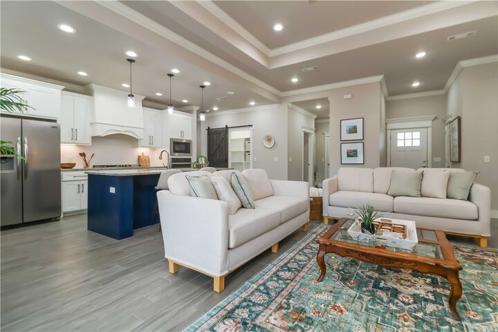 2002 Riverstone Drive  Fayetteville AR 72701 photo