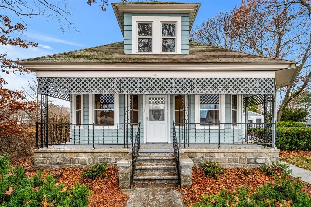 Property Photo: 11 Devonshire Street MA 01843