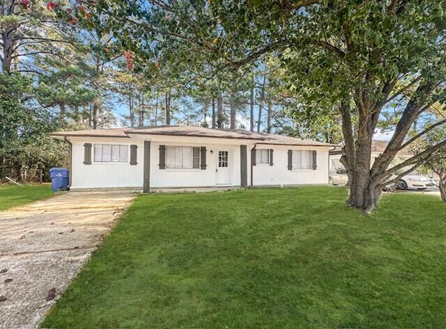 Property Photo: 210 Hickory St LA 71461